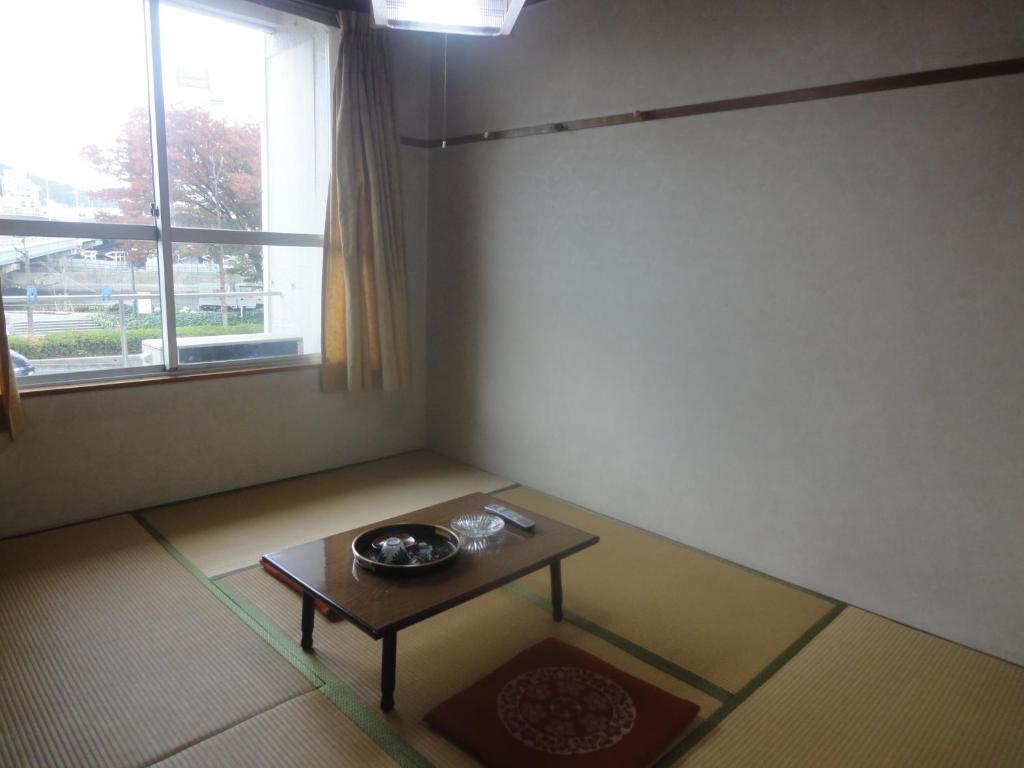 הירושימה Tenryu Ryokan חדר תמונה